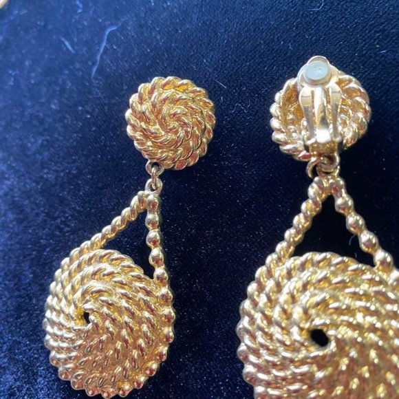 VINTAGE SET - Picture 2 of 5